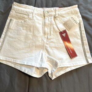 Guess high rise short